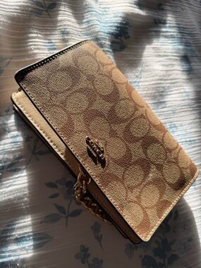 Coach Signature Canvas Chain Wallet - Tan/Brown